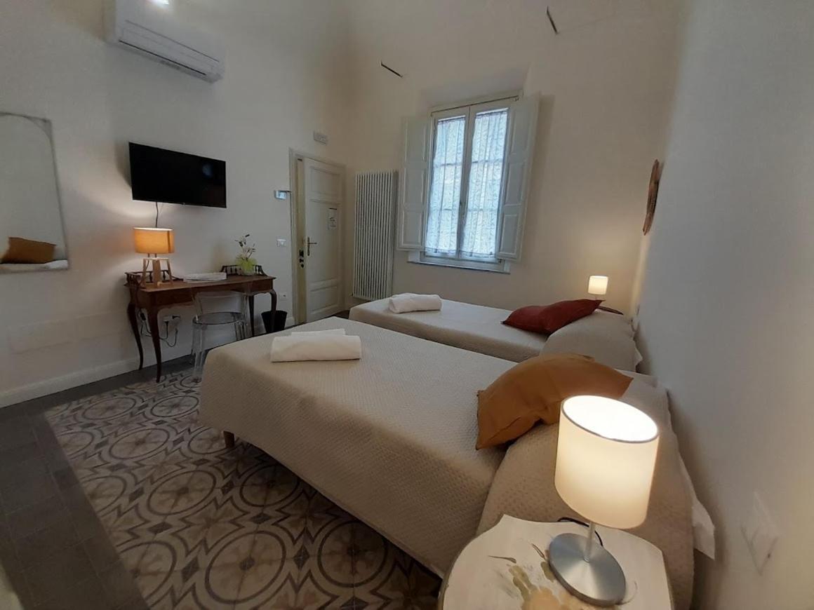 B&B Villino Luschi Pisa Centro Exterior foto