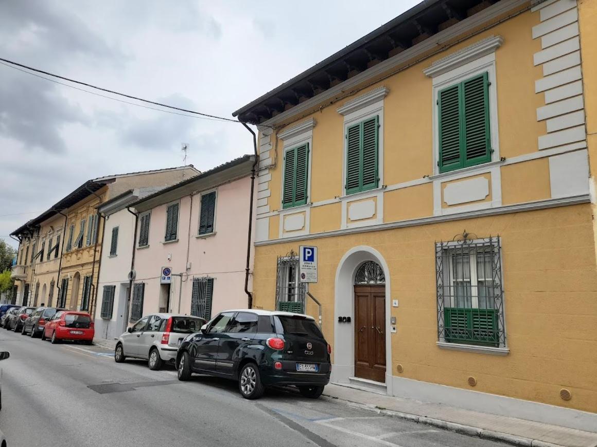 B&B Villino Luschi Pisa Centro Exterior foto