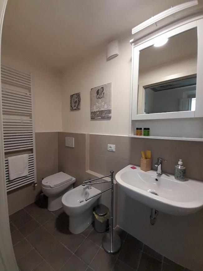 B&B Villino Luschi Pisa Centro Exterior foto